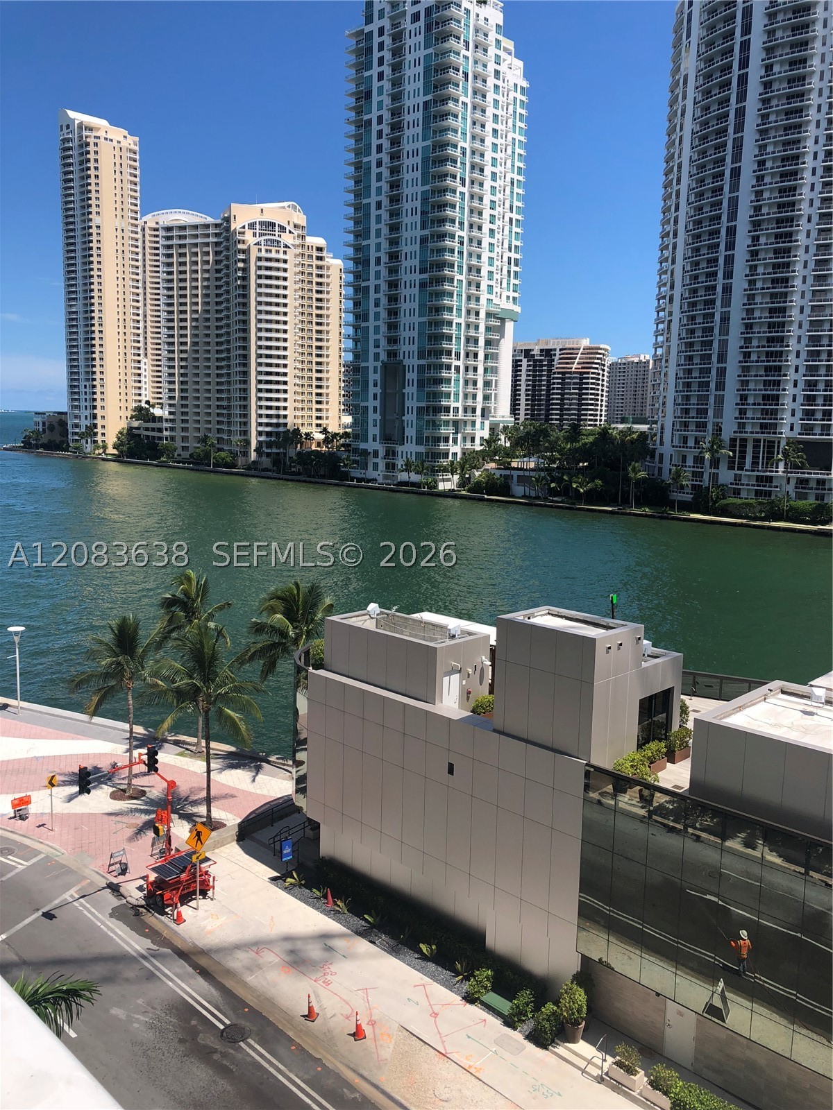 300 S Biscayne Blvd #L-608, Miami FL 33131