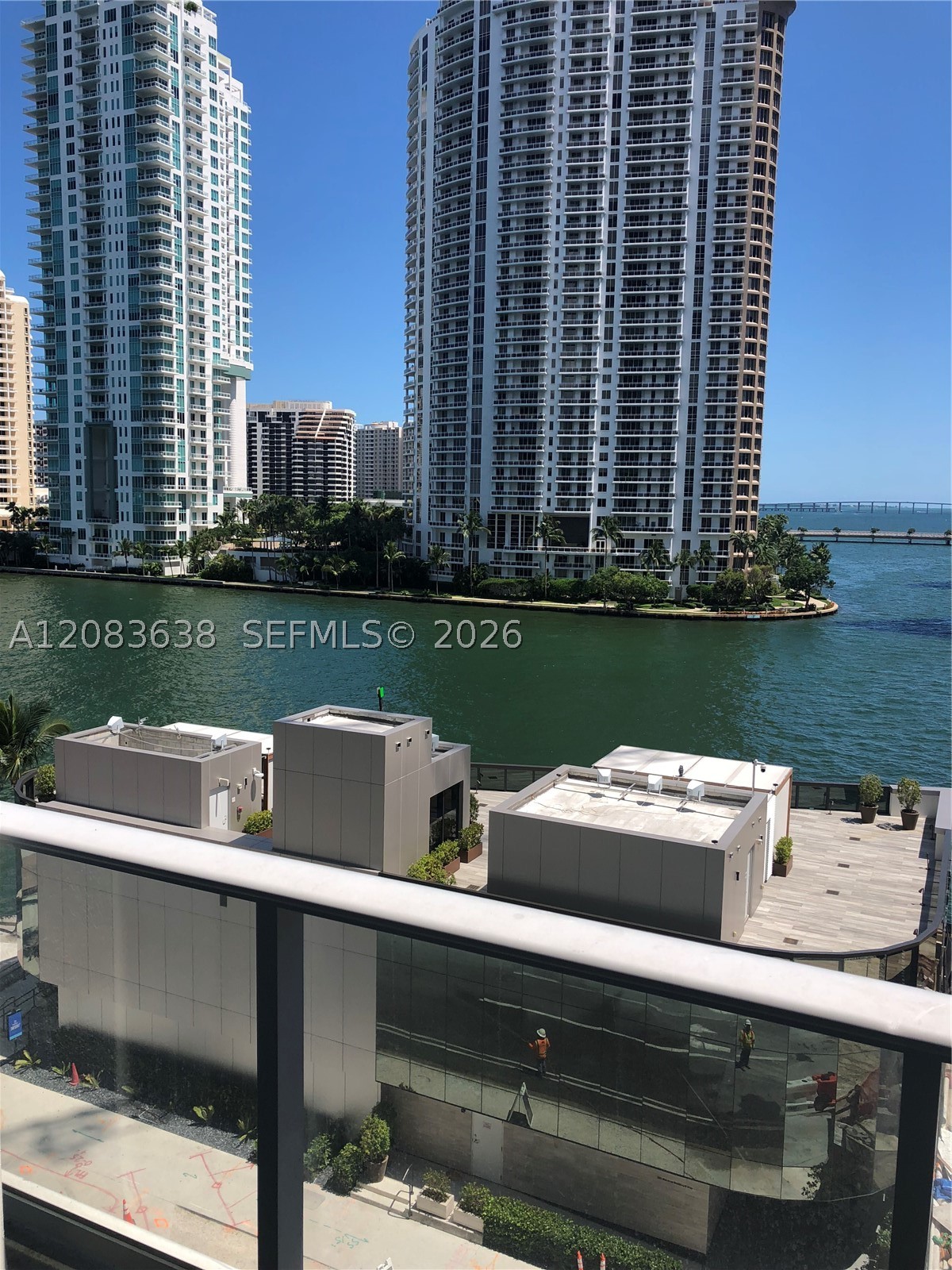 300 S Biscayne Blvd #L-608, Miami FL 33131