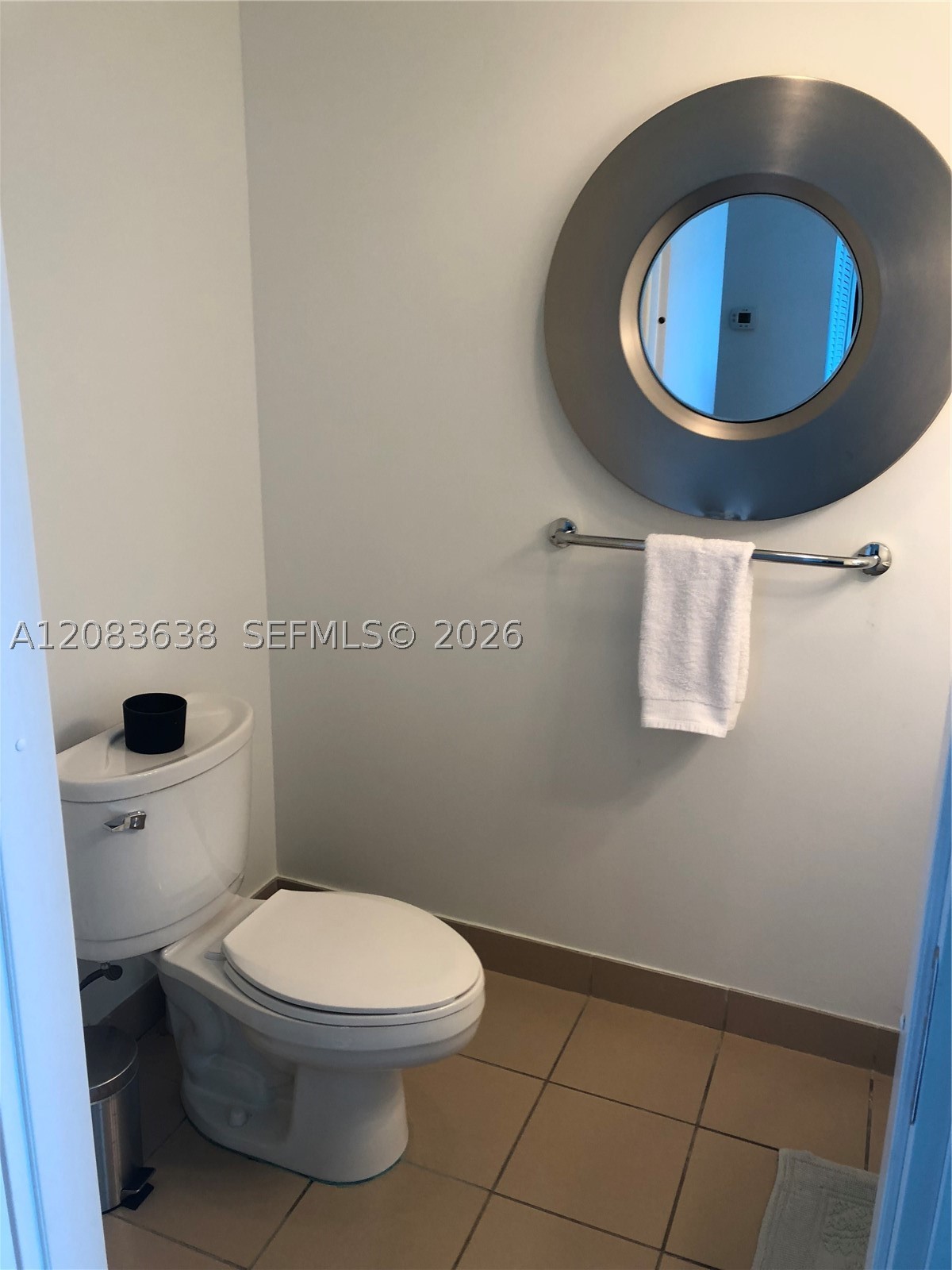 300 S Biscayne Blvd #L-608, Miami FL 33131