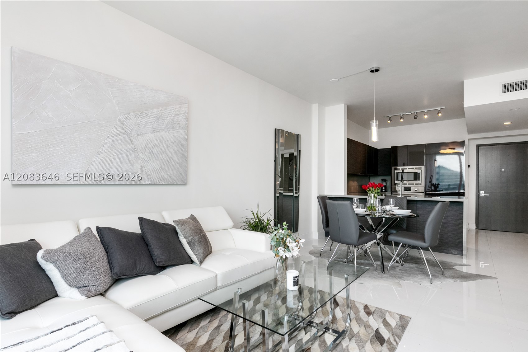 1080 Brickell Ave #3803, Miami FL 33131