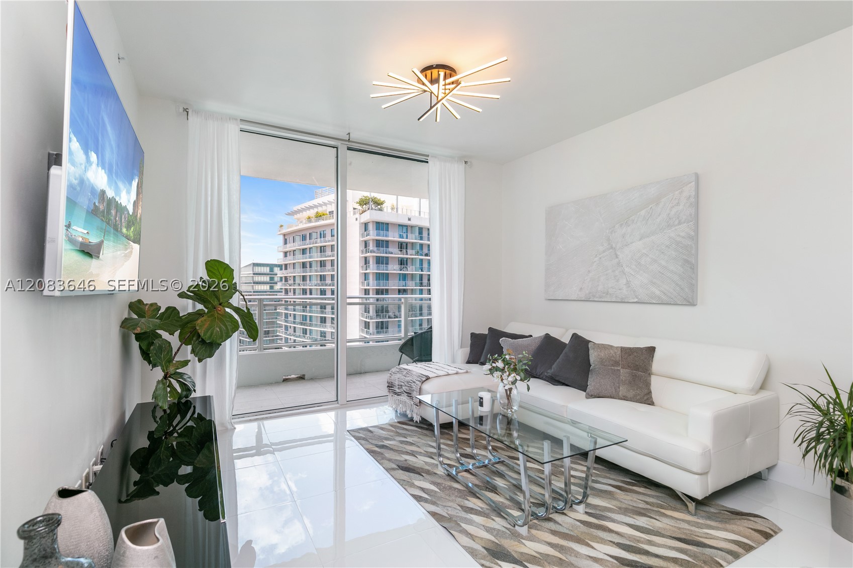 1080 Brickell Ave #3803, Miami FL 33131