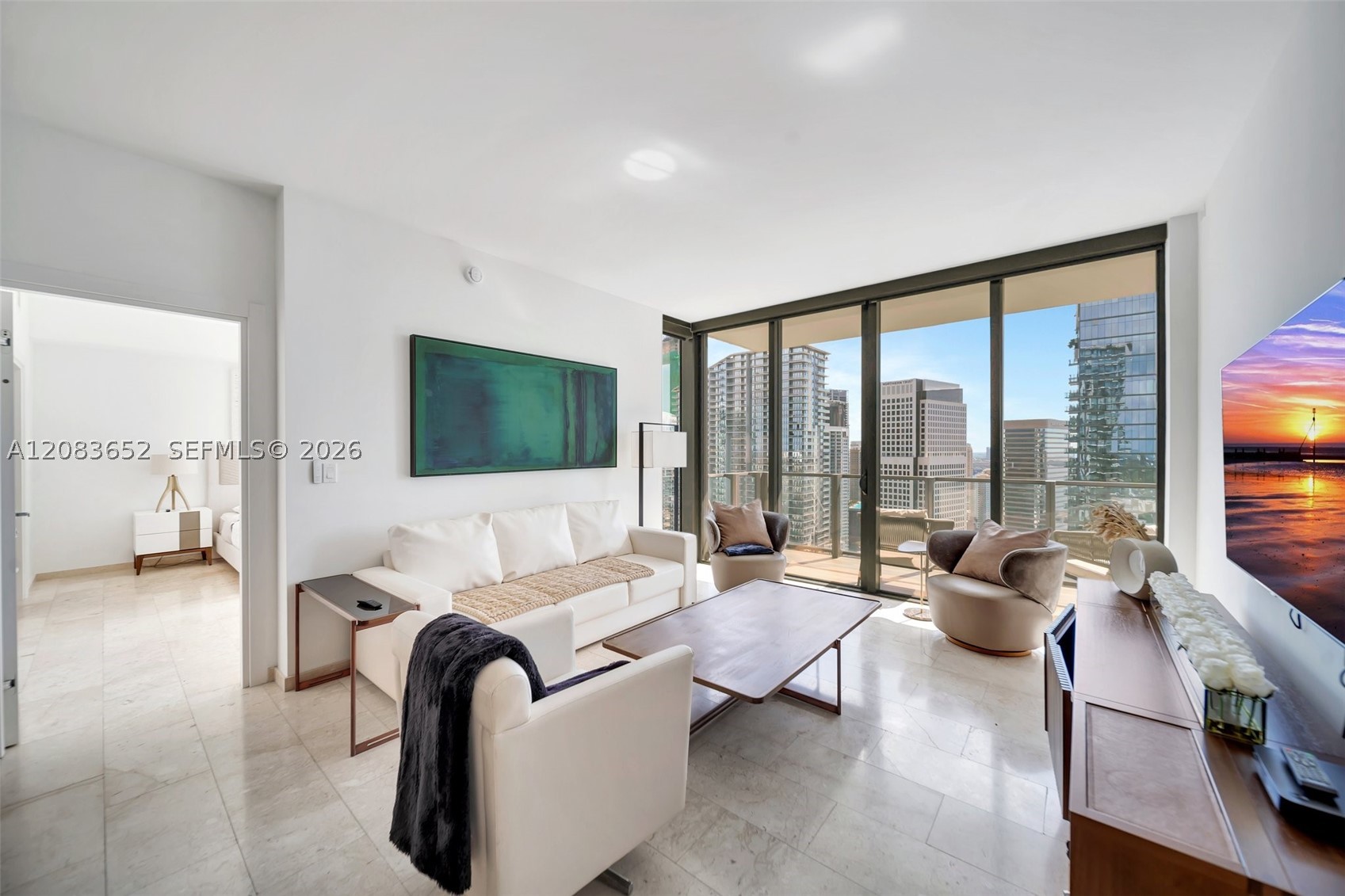 88 SW 7th St #3203, Miami FL 33130