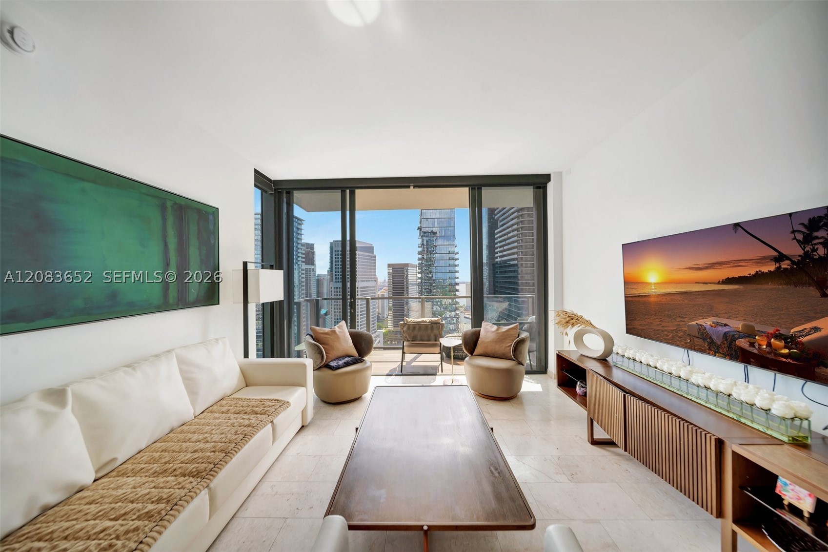 88 SW 7th St #3203, Miami FL 33130