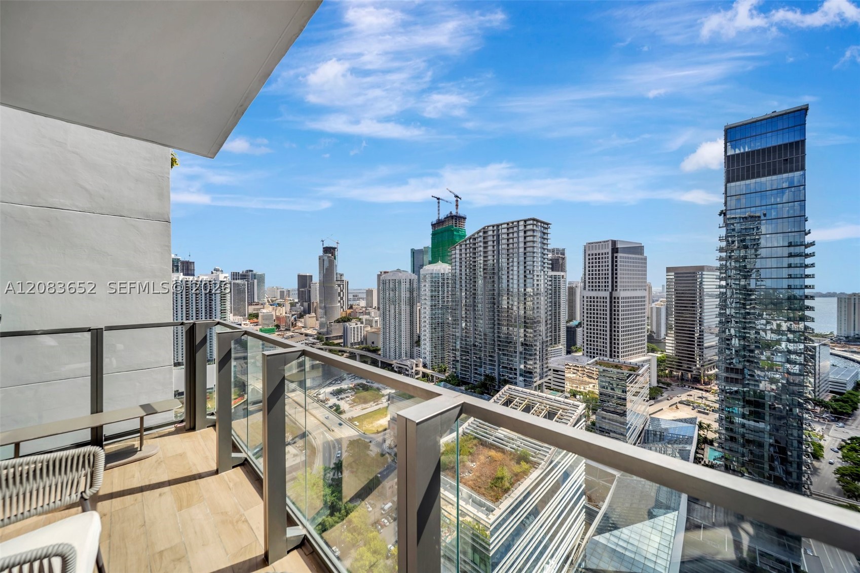 88 SW 7th St #3203, Miami FL 33130