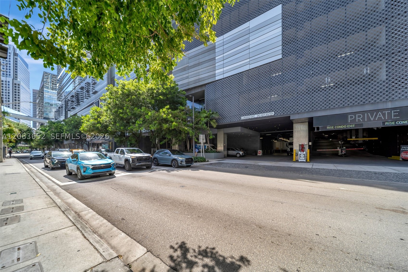 88 SW 7th St #3203, Miami FL 33130