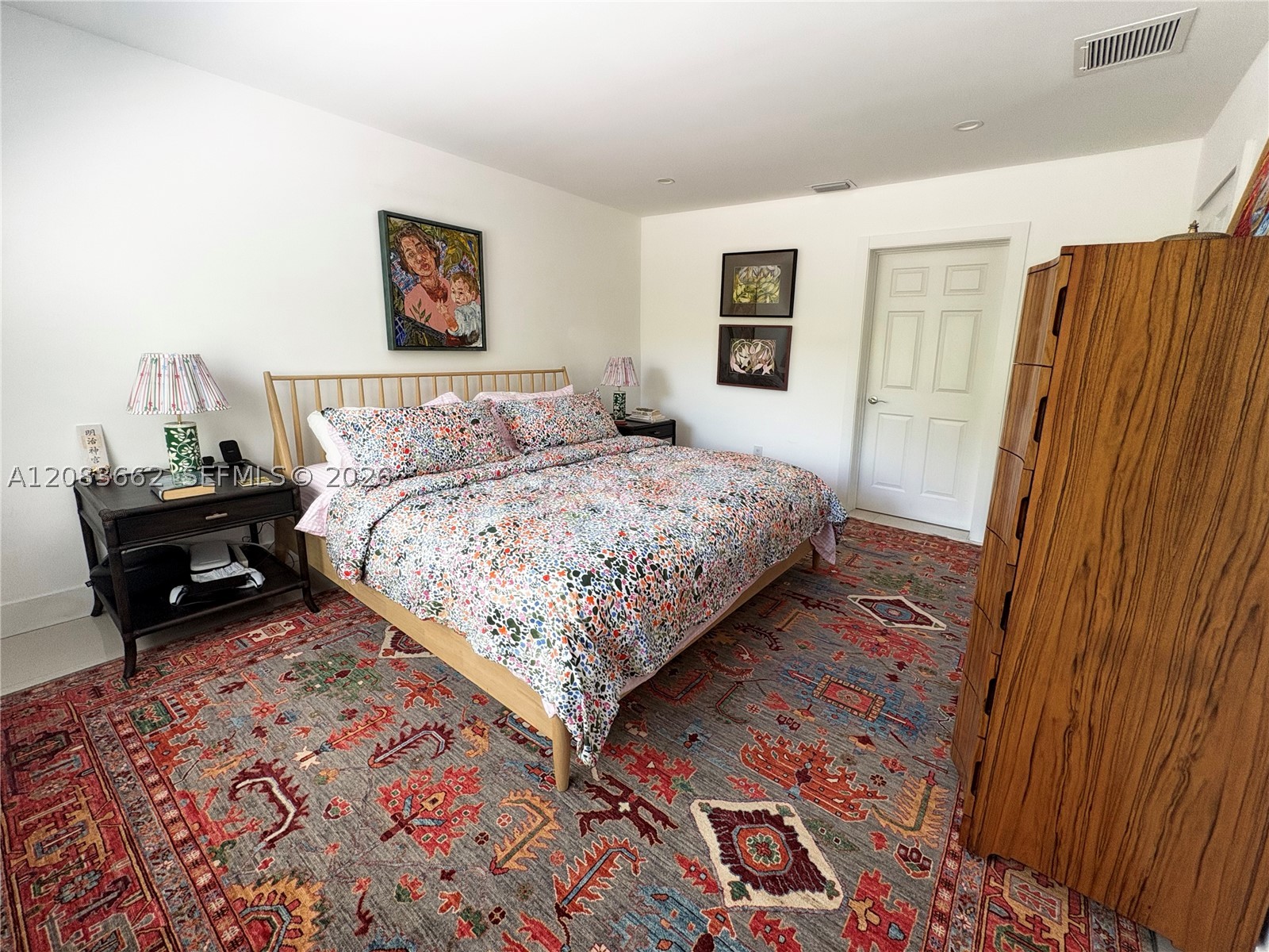 225 W Heather Dr #225, Key Biscayne FL 33149
