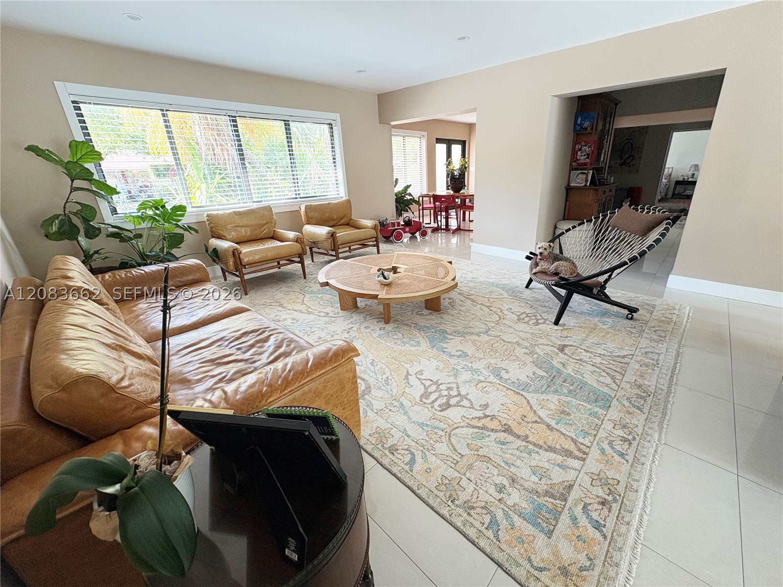 225 W Heather Dr #225, Key Biscayne FL 33149
