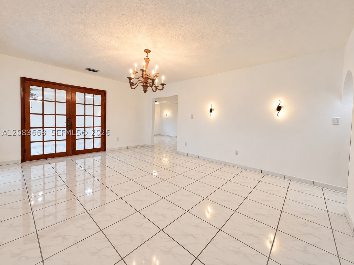 911 NW 30th Pl #911, Miami FL 33125