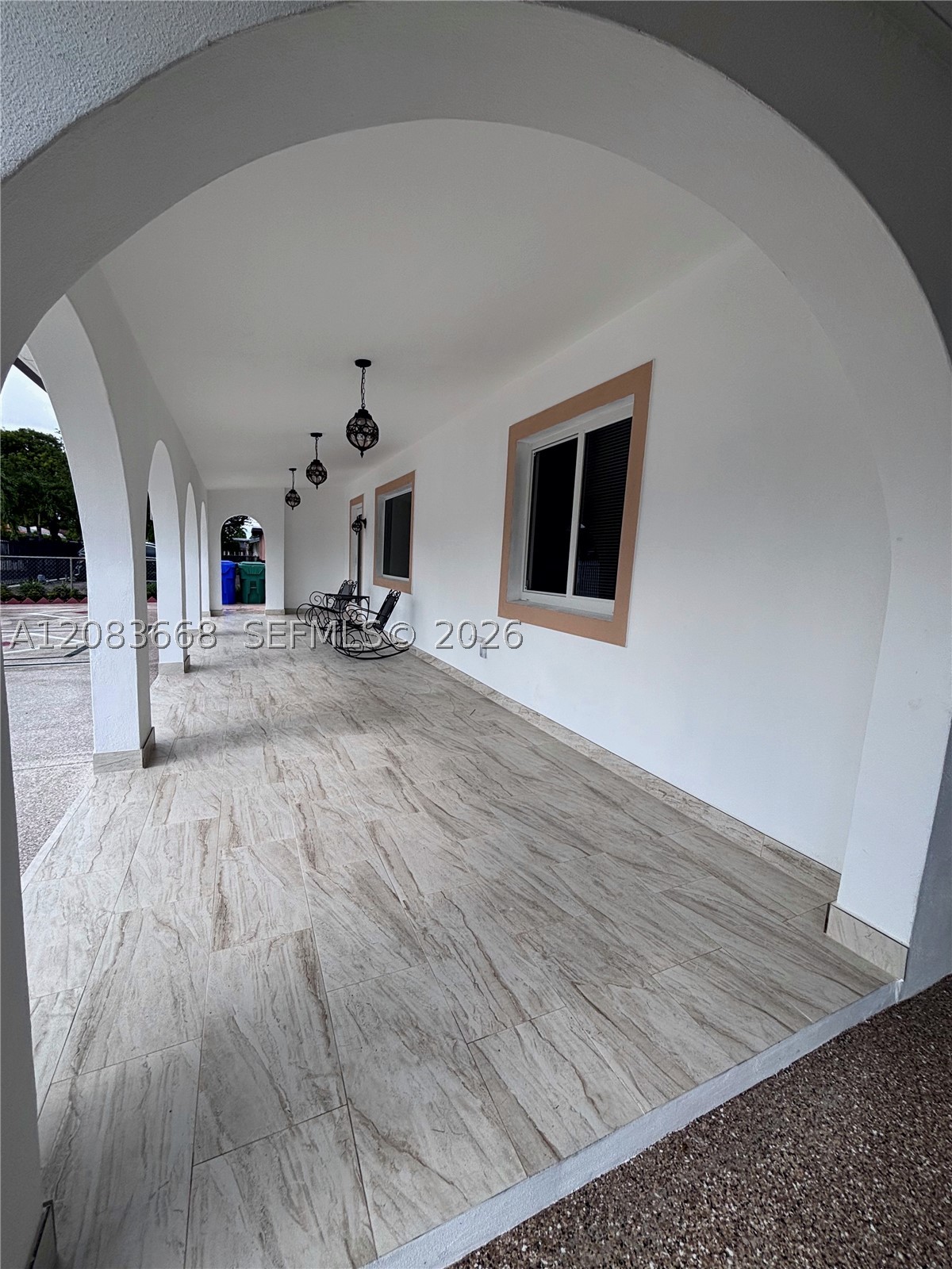 911 NW 30th Pl #911, Miami FL 33125