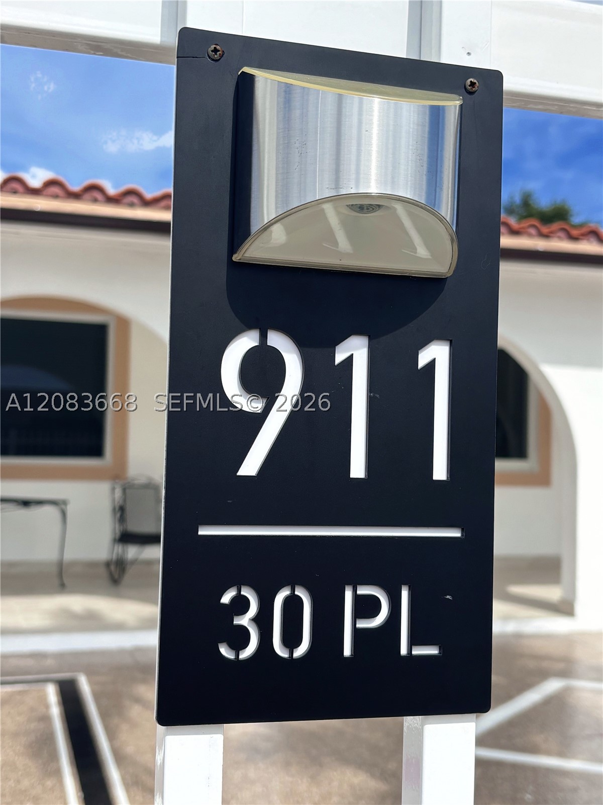 911 NW 30th Pl #911, Miami FL 33125