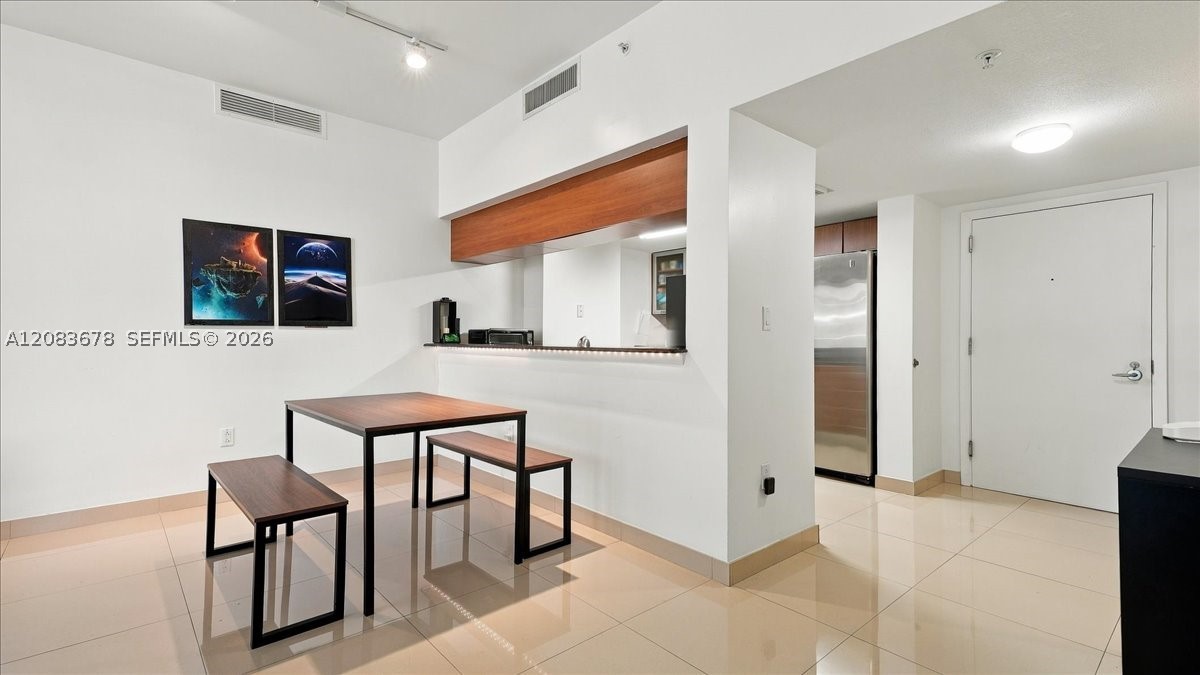 1800 N Bayshore Dr #612, Miami FL 33132