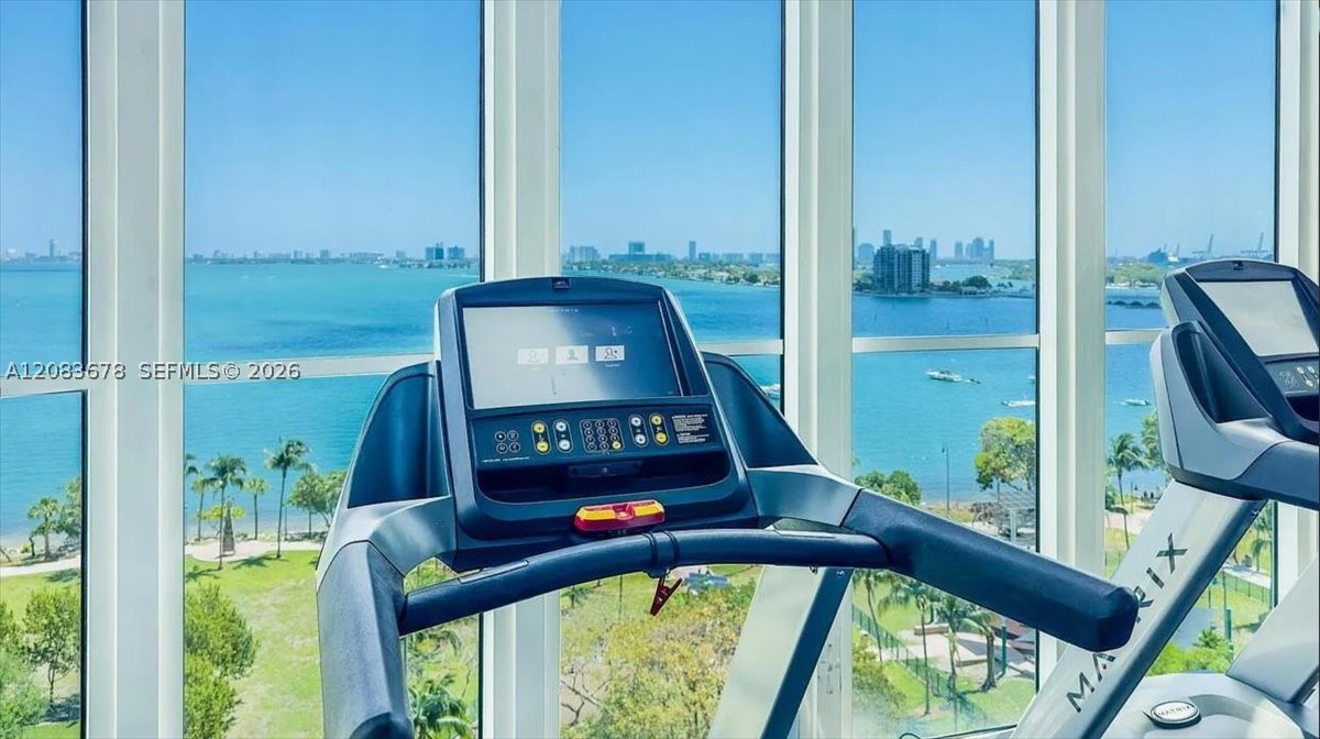 1800 N Bayshore Dr #612, Miami FL 33132