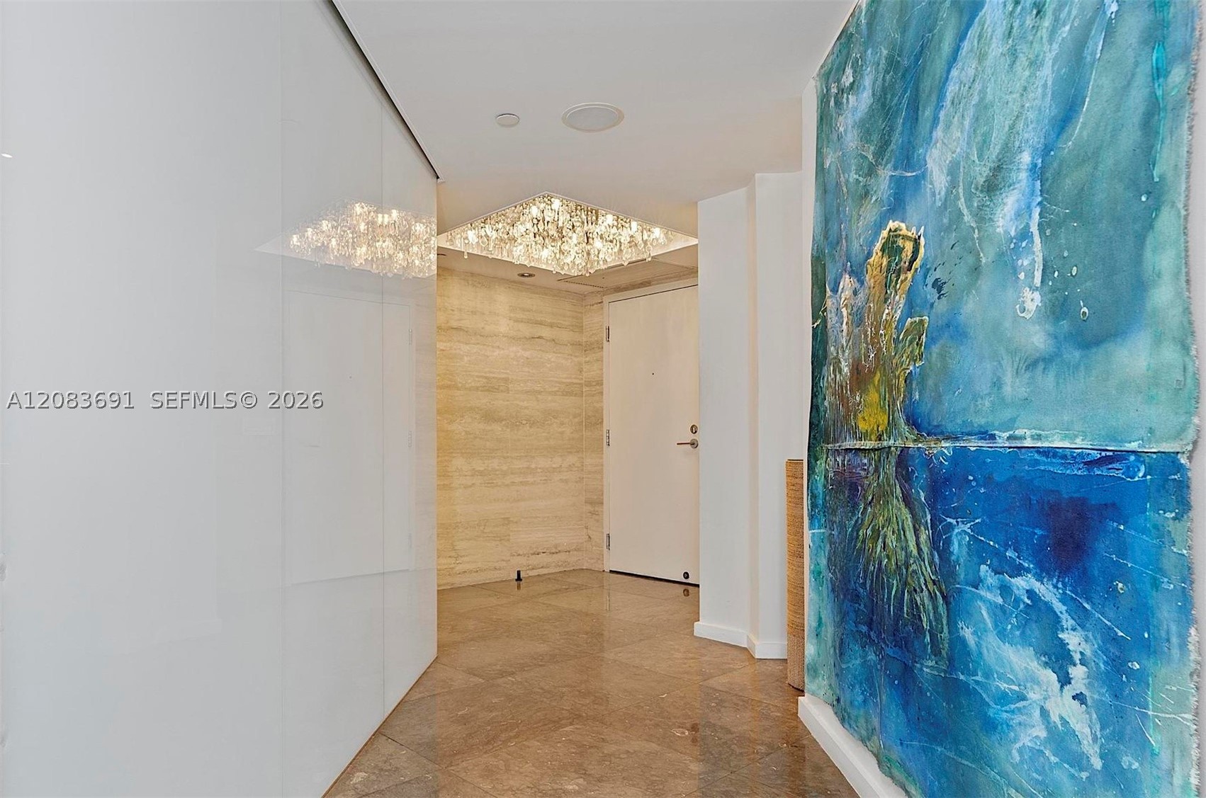 10 Venetian Way #804, Miami Beach FL 33139