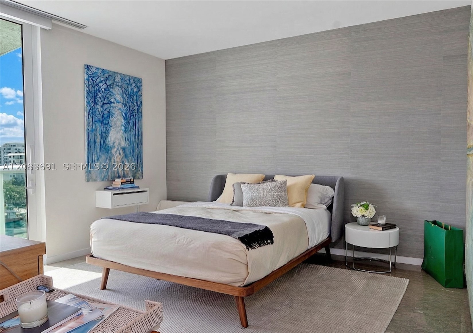 10 Venetian Way #804, Miami Beach FL 33139
