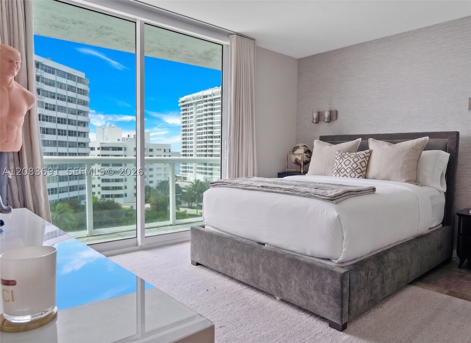 10 Venetian Way #804, Miami Beach FL 33139