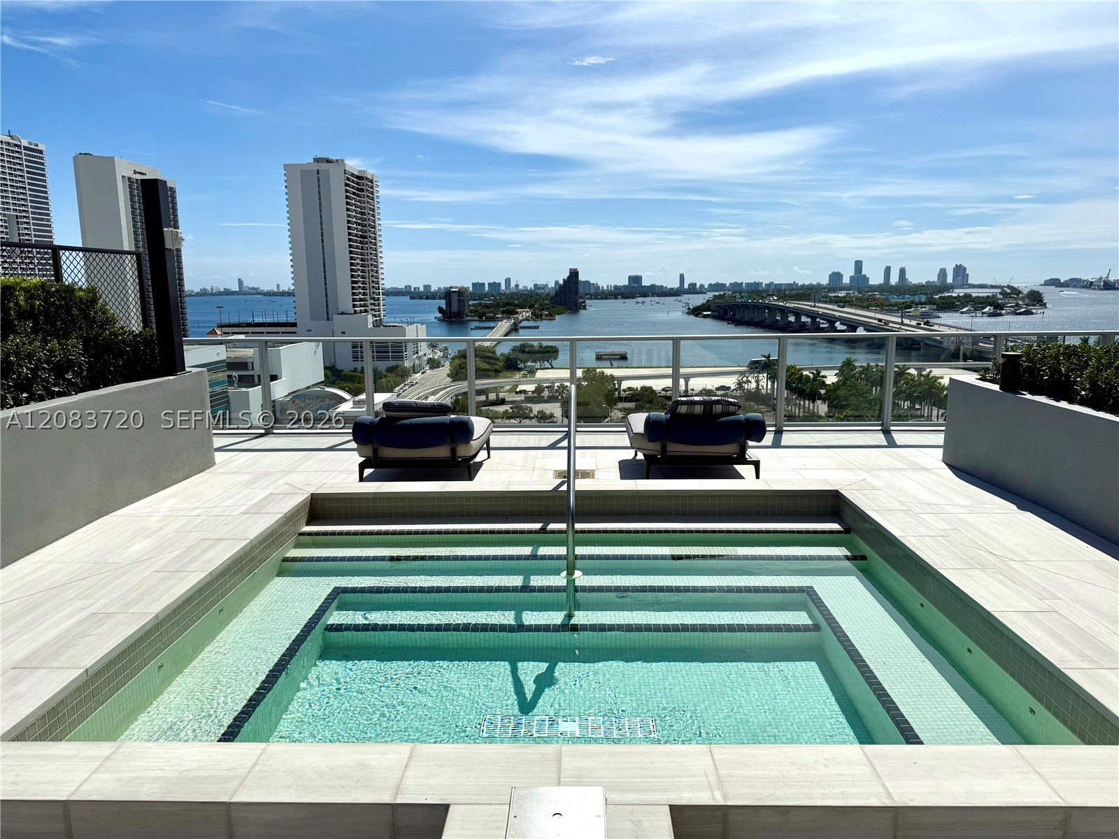 1400 Biscayne Blvd #1602, Miami FL 33132