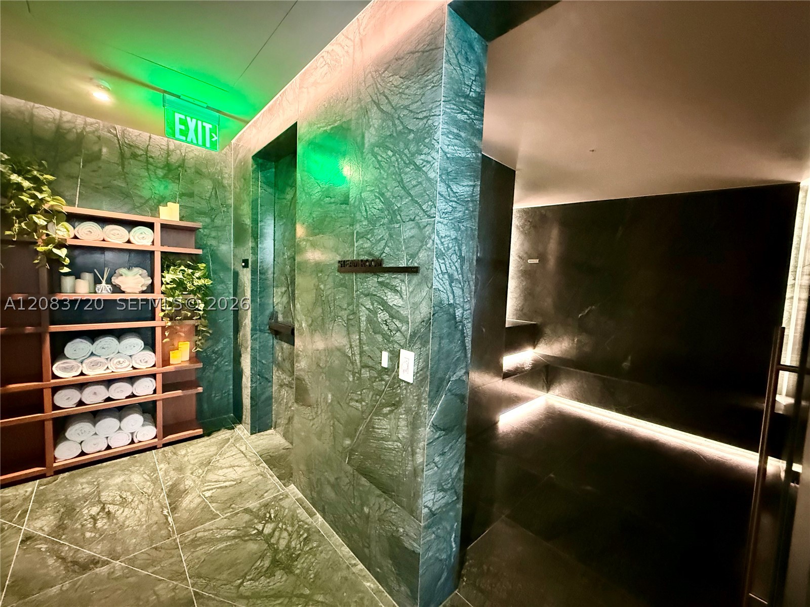 1400 Biscayne Blvd #1602, Miami FL 33132