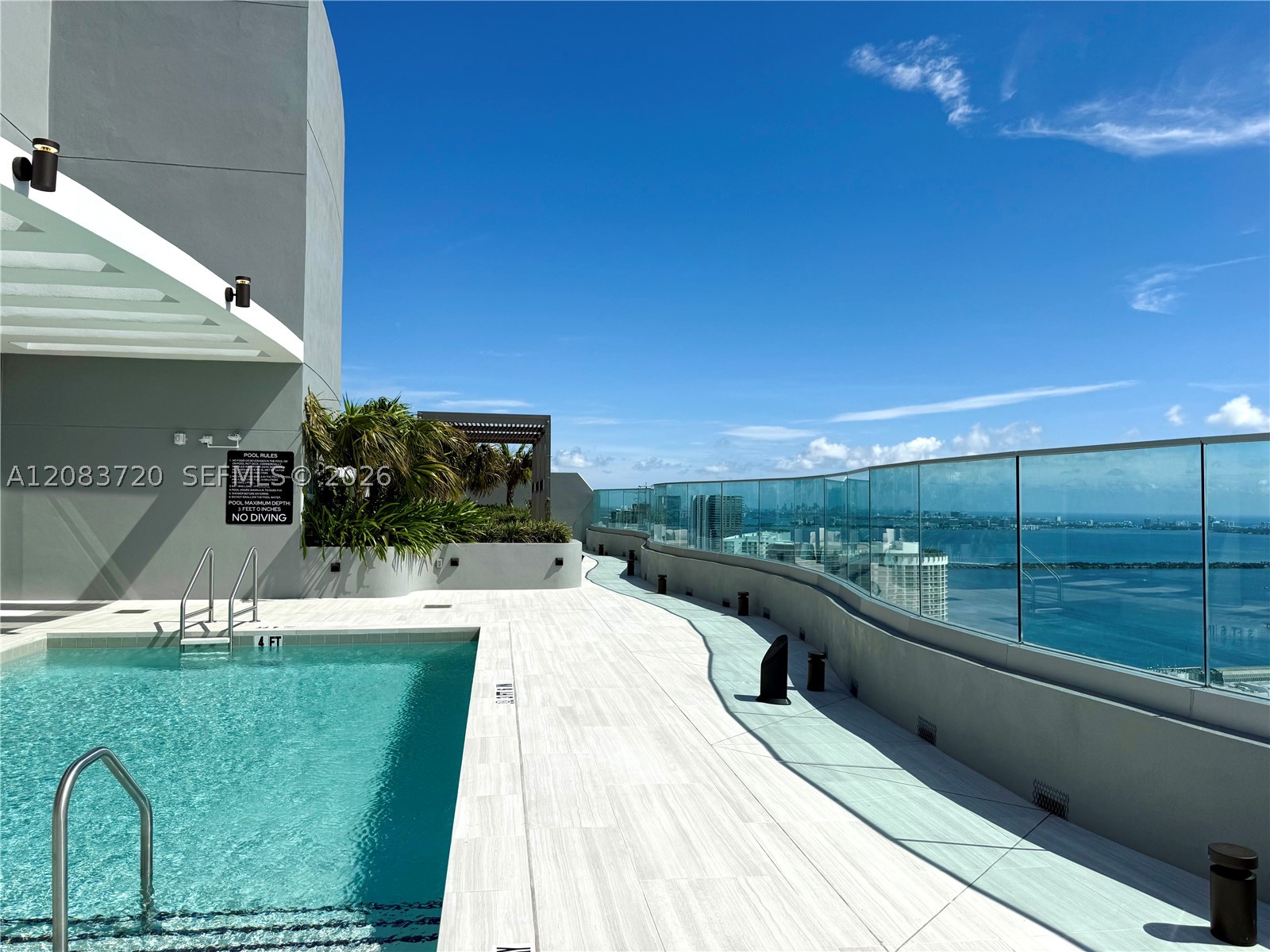 1400 Biscayne Blvd #1602, Miami FL 33132