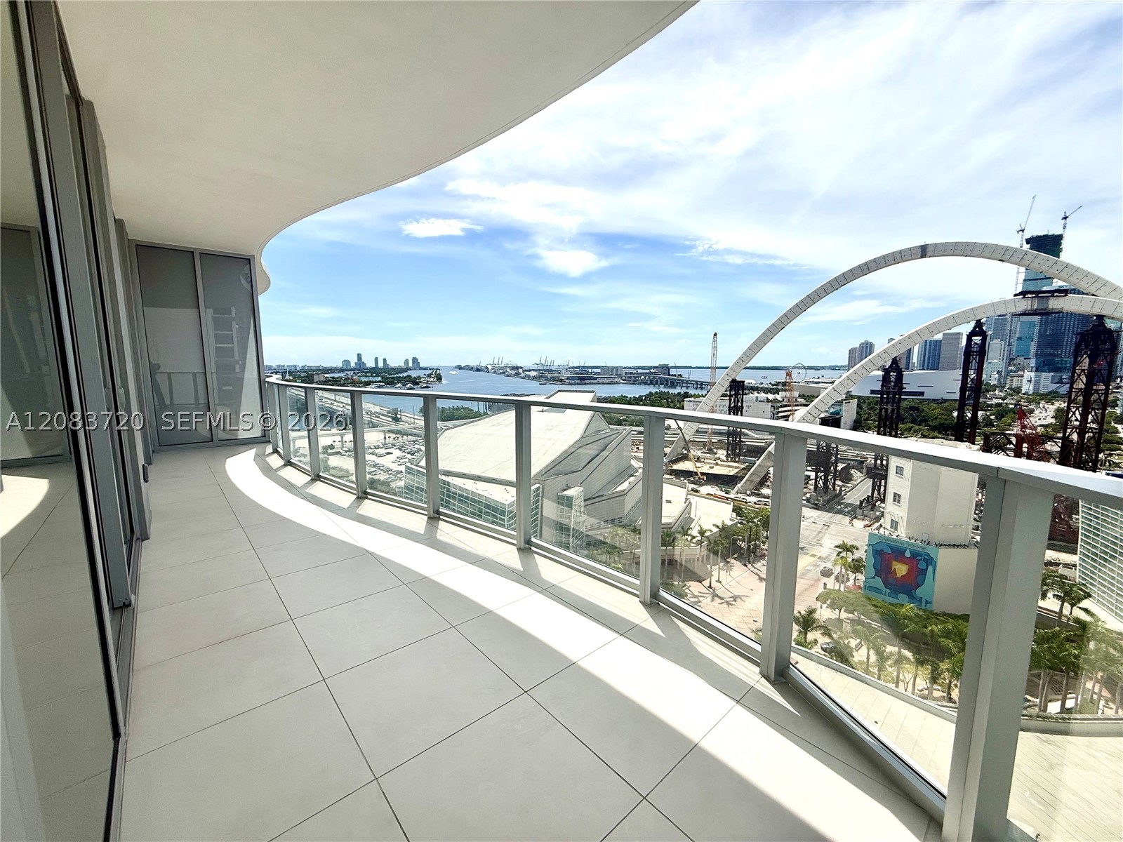 1400 Biscayne Blvd #1602, Miami FL 33132