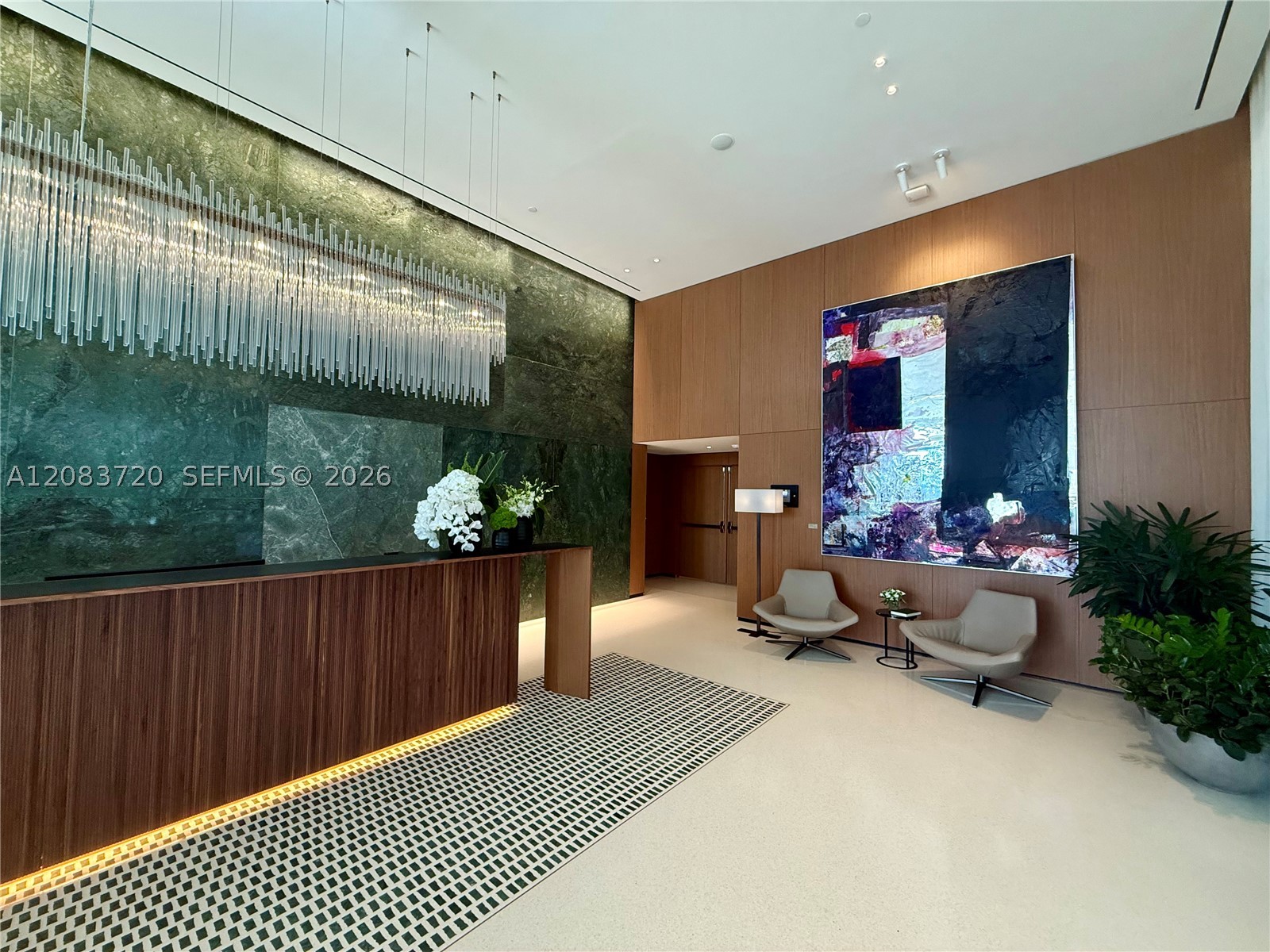 1400 Biscayne Blvd #1602, Miami FL 33132
