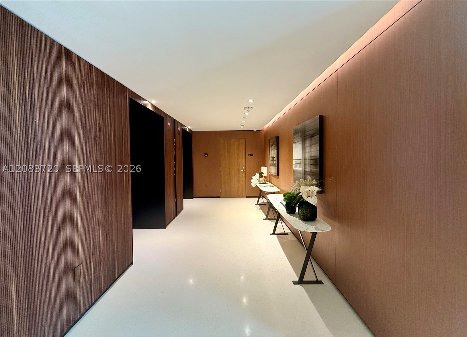 1400 Biscayne Blvd #1602, Miami FL 33132