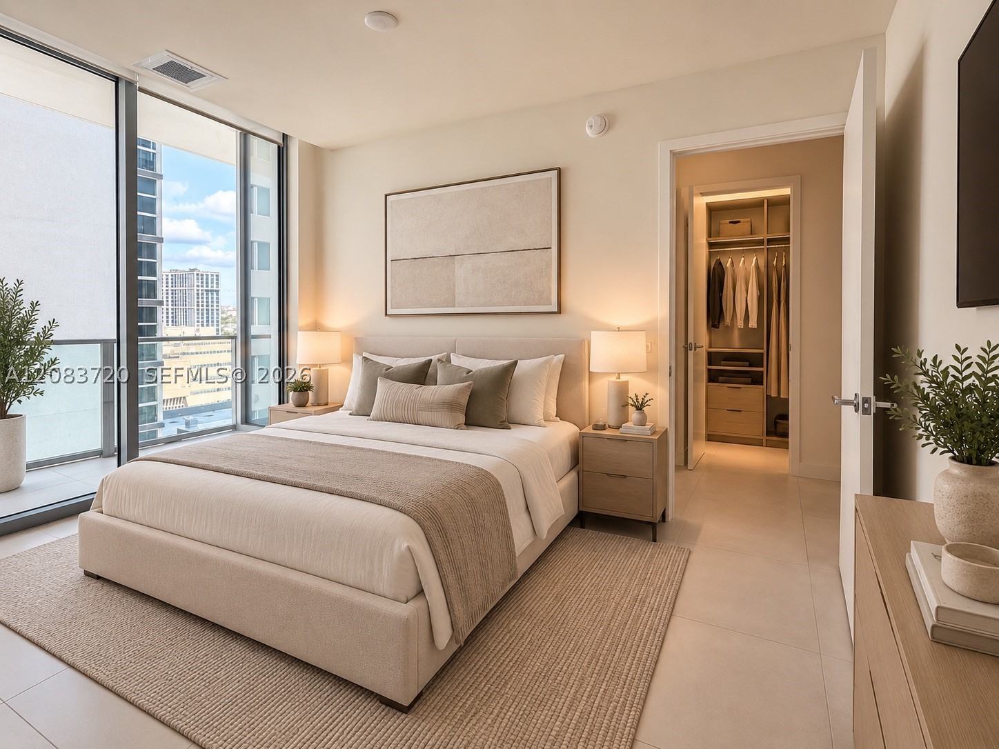 1400 Biscayne Blvd #1602, Miami FL 33132