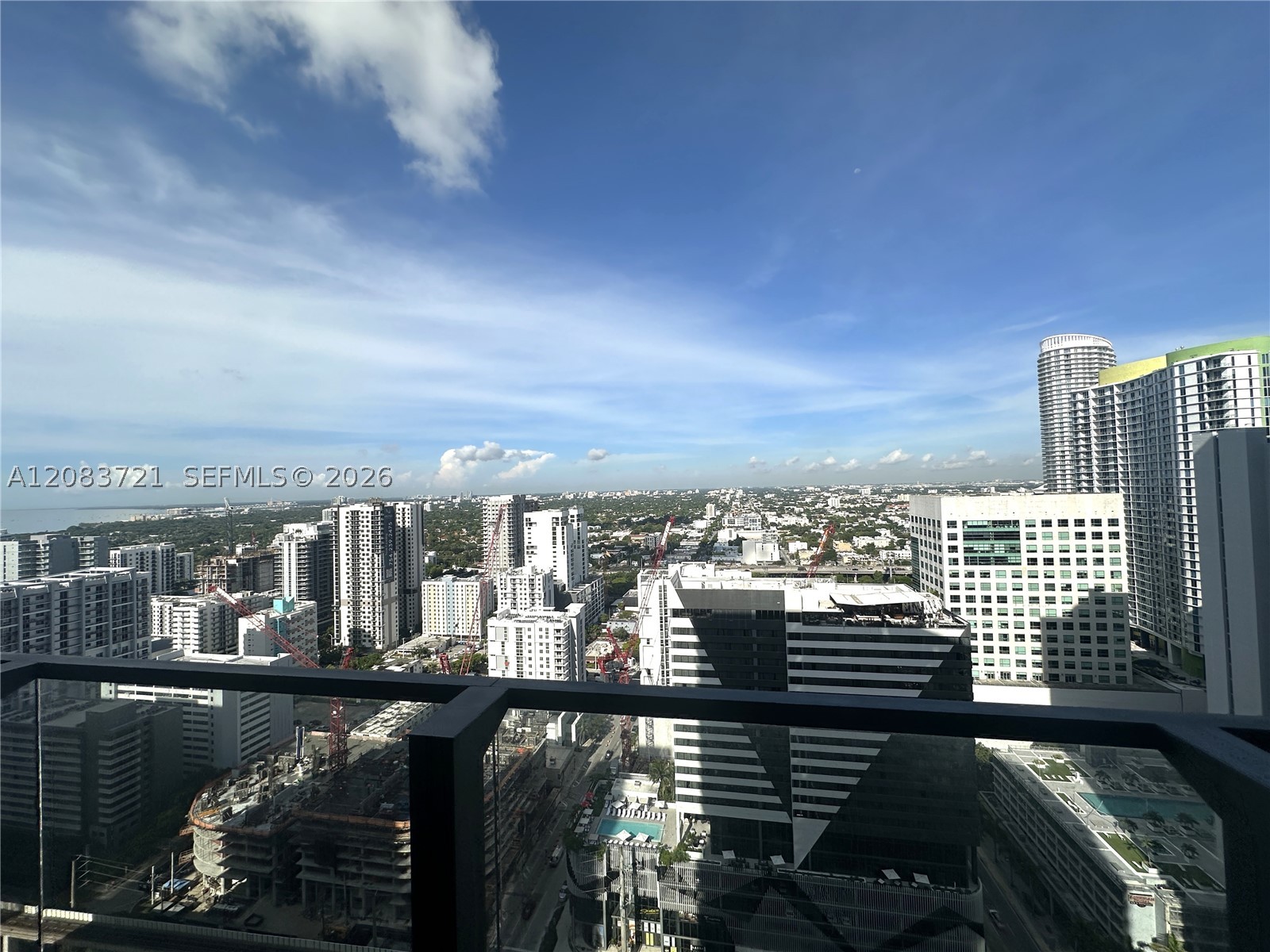 88 SW 7th St #2806, Miami FL 33130