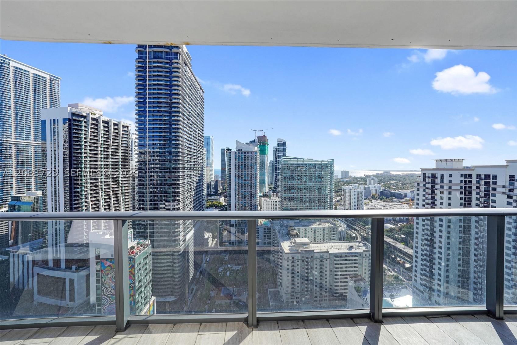 45 SW 9th St #3405, Miami FL 33130