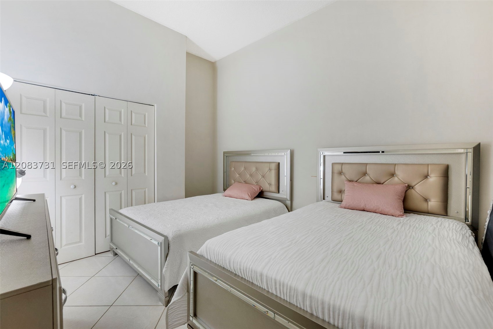 1155 Brickell Bay Dr #202, Miami FL 33131