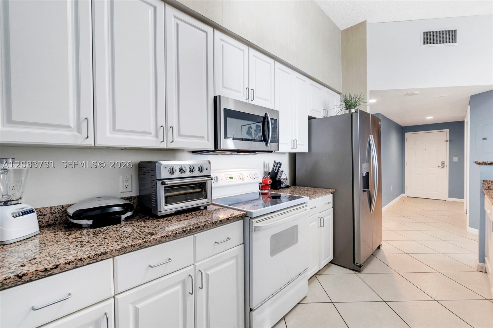 1155 Brickell Bay Dr #202, Miami FL 33131