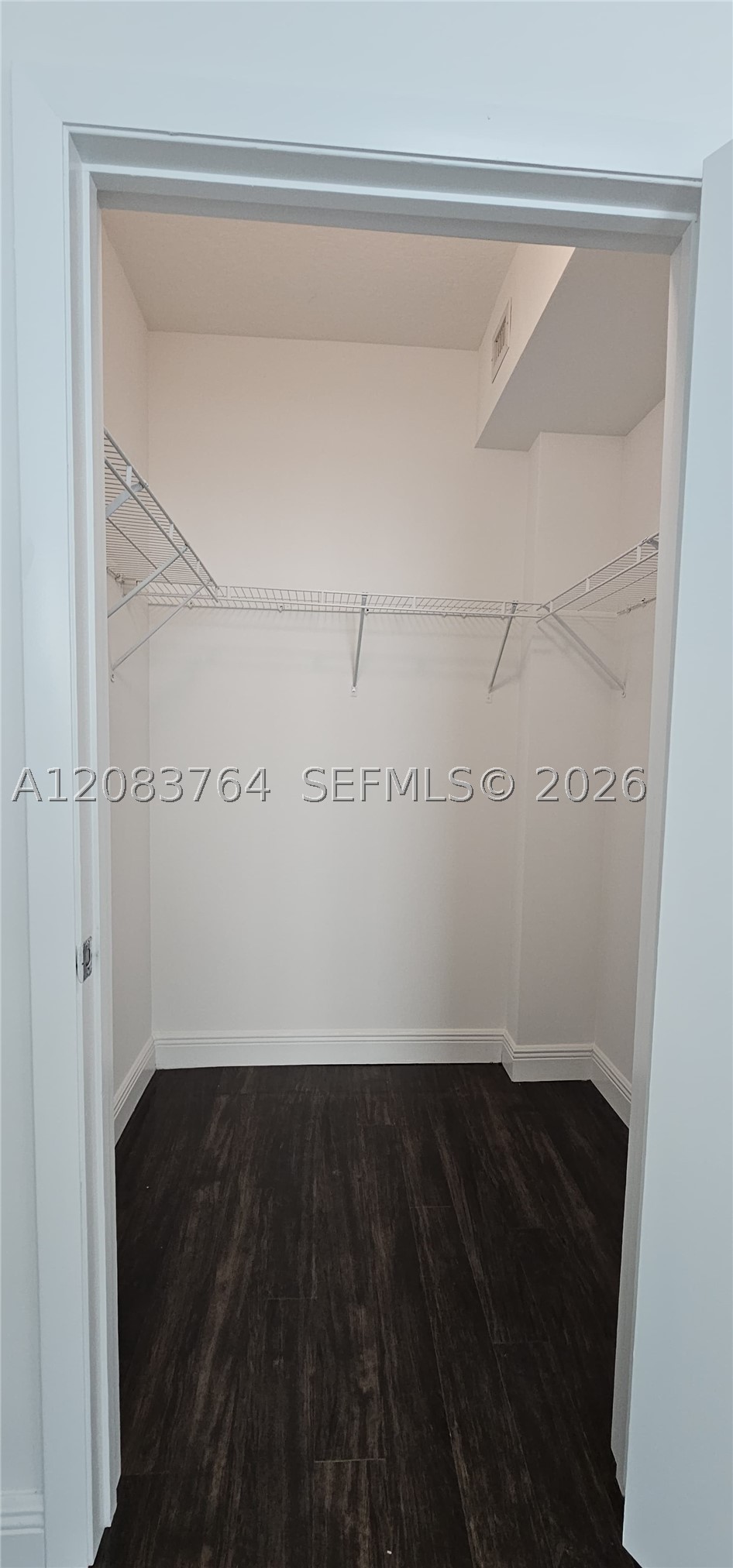 1900 N Bayshore Dr #1617, Miami FL 33132