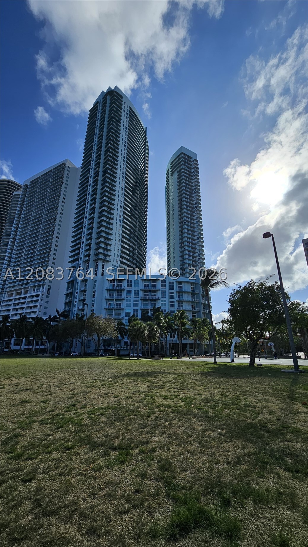1900 N Bayshore Dr #1617, Miami FL 33132