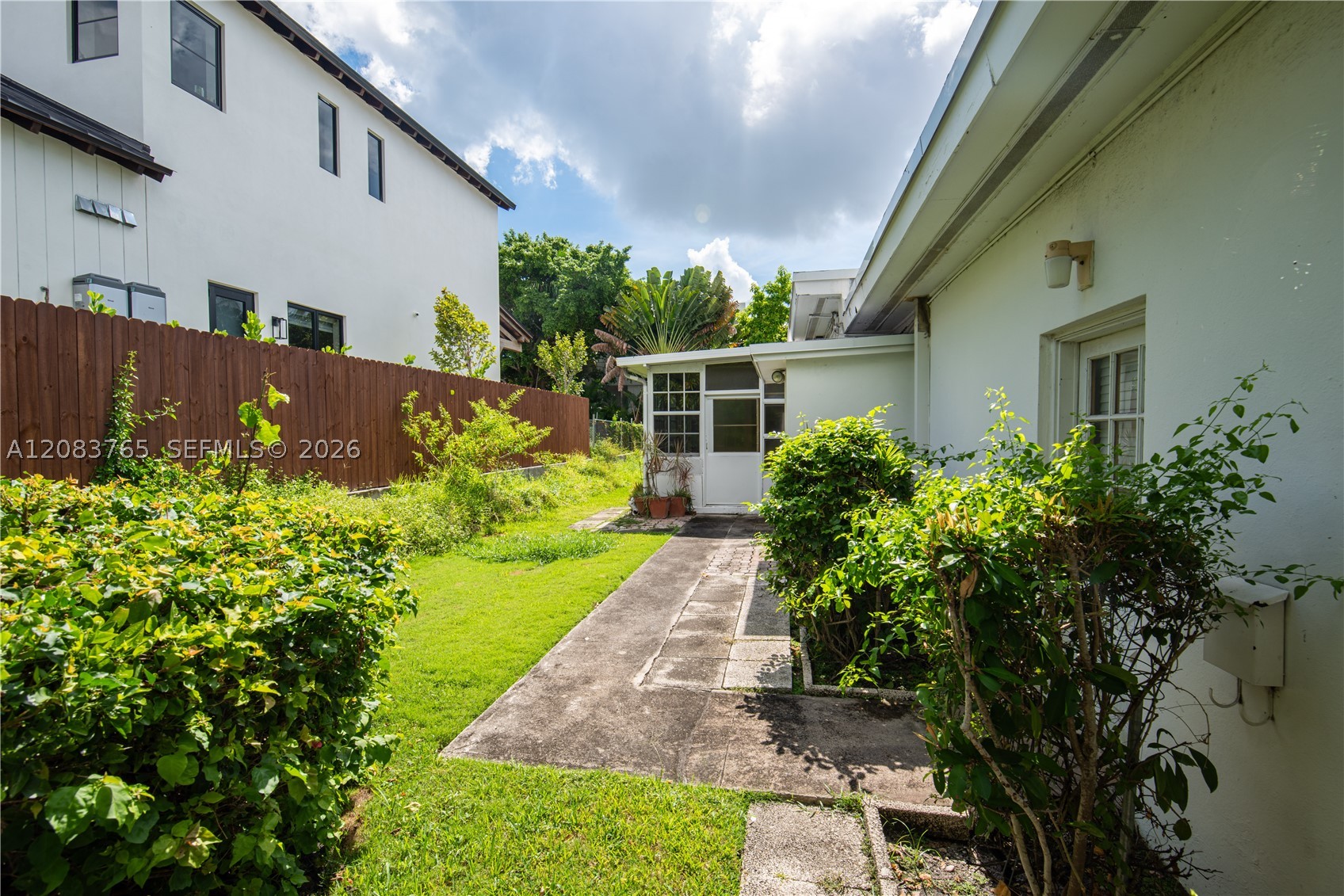 85 S Hibiscus Dr, Miami Beach FL 33139