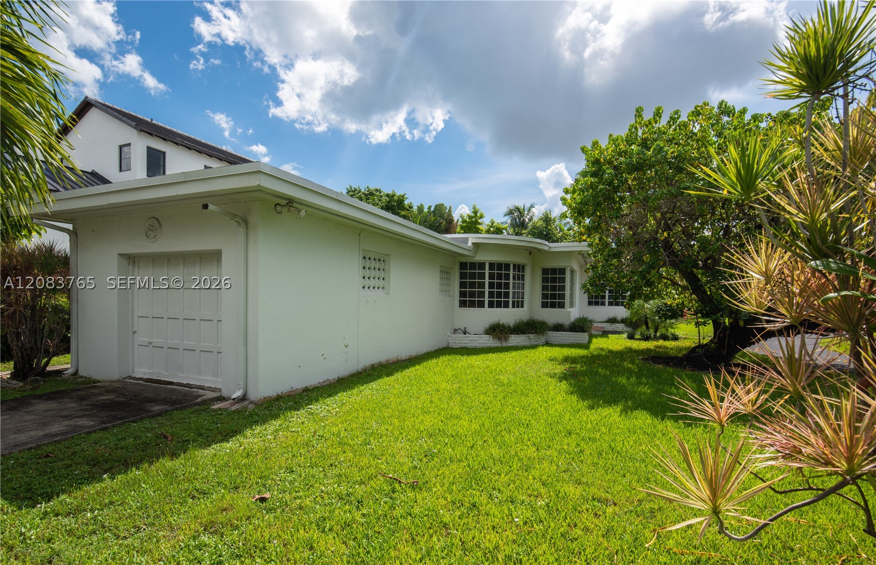 85 S Hibiscus Dr, Miami Beach FL 33139