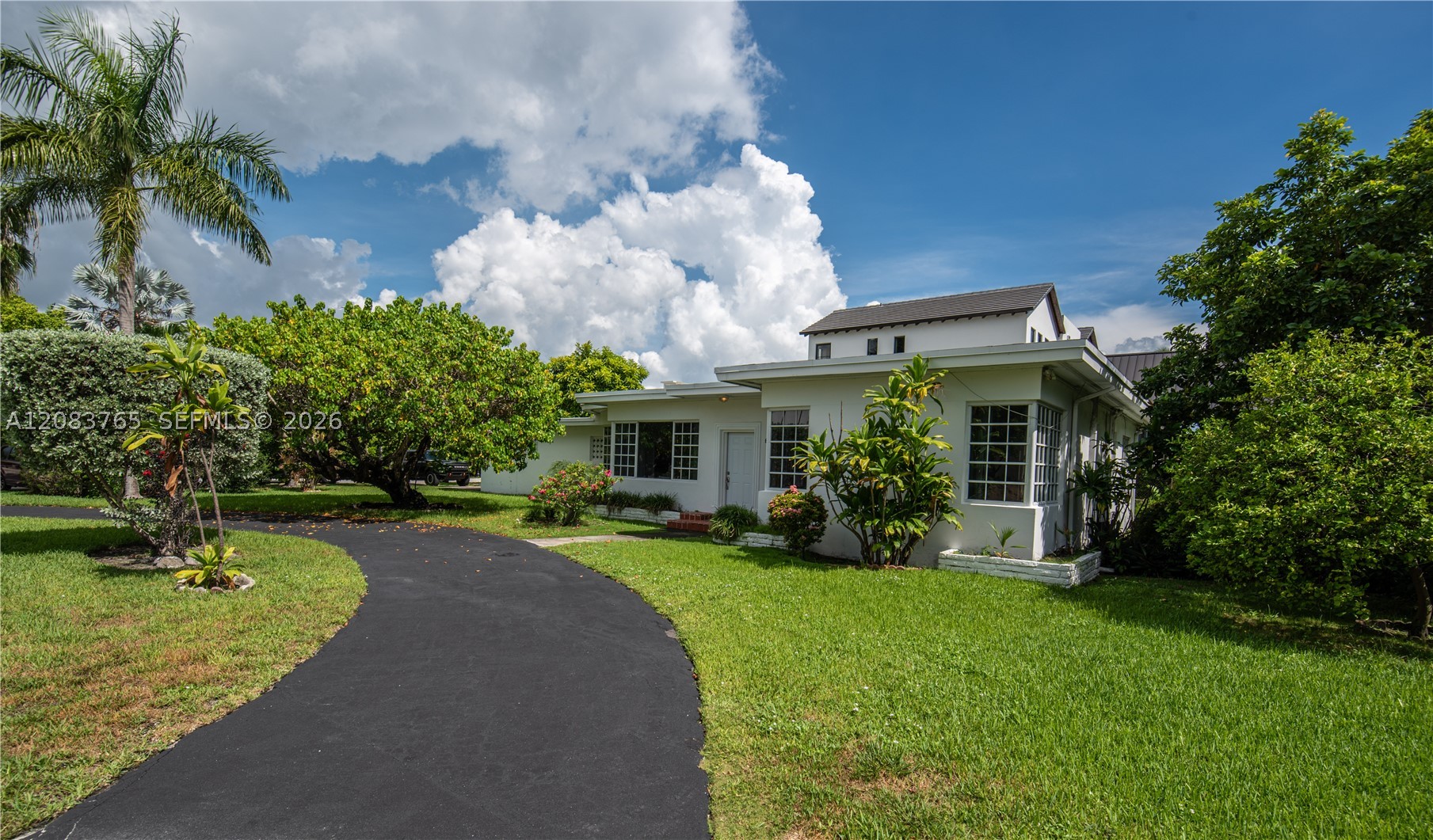 85 S Hibiscus Dr, Miami Beach FL 33139