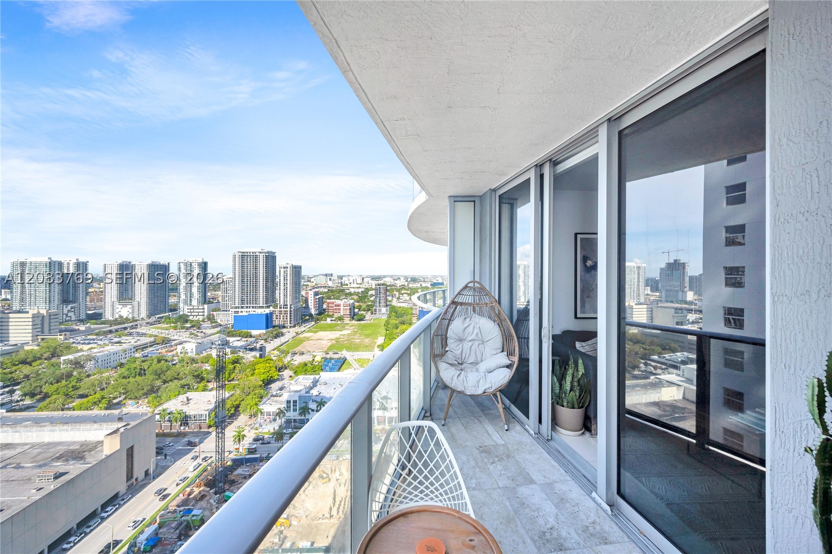488 NE 18th St #2902, Miami FL 33132