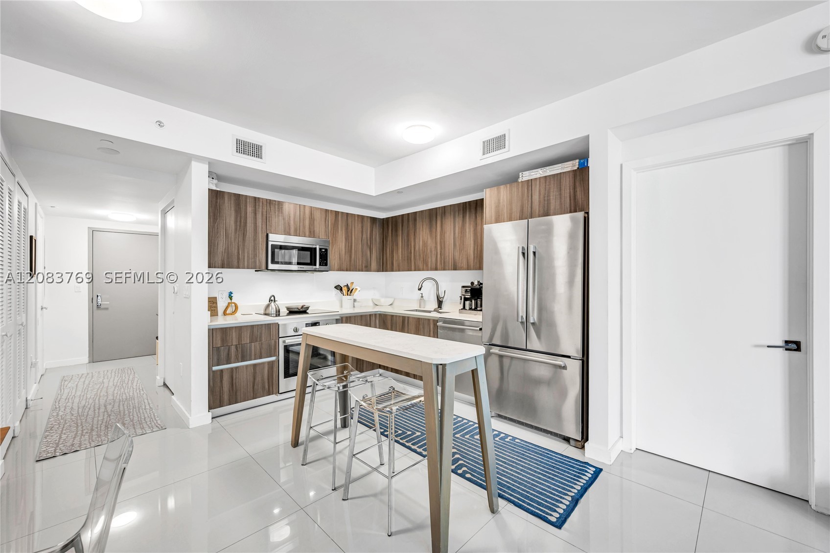 488 NE 18th St #2902, Miami FL 33132