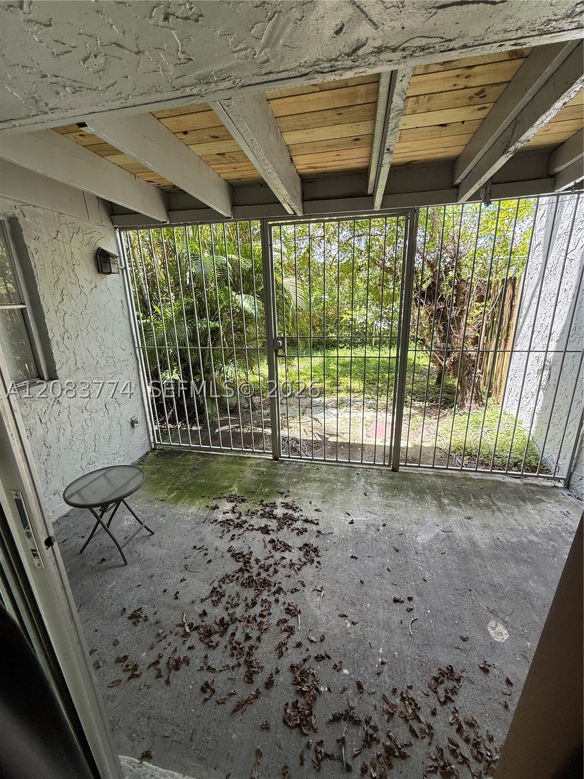 Lauderhill FL 33313 - A12083774