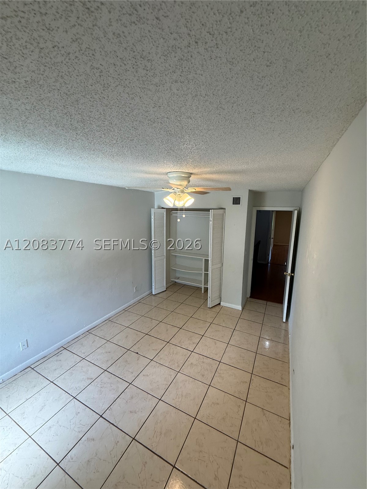 Lauderhill FL 33313 - A12083774