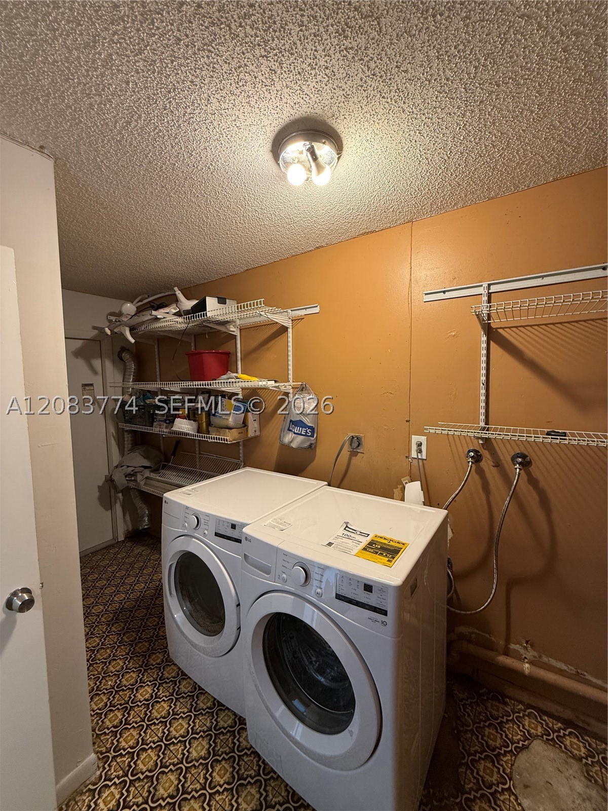 Lauderhill FL 33313 - A12083774