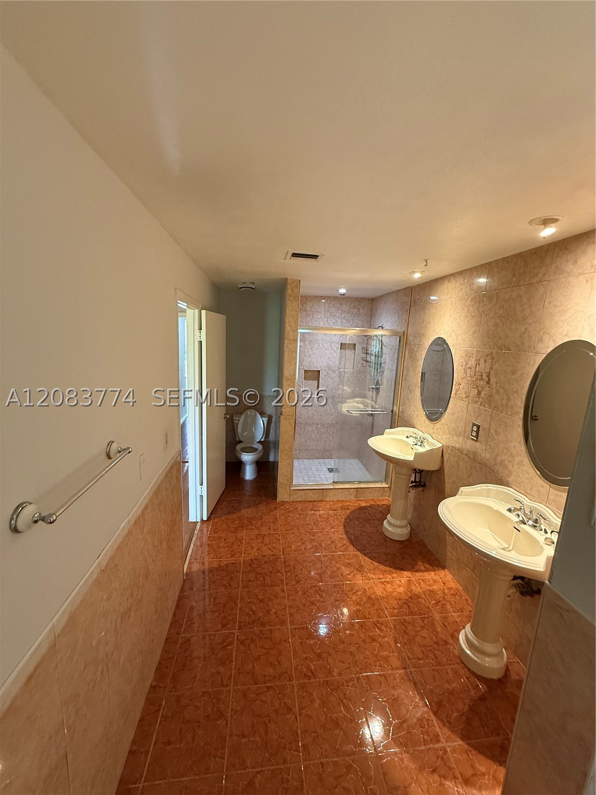 Lauderhill FL 33313 - A12083774