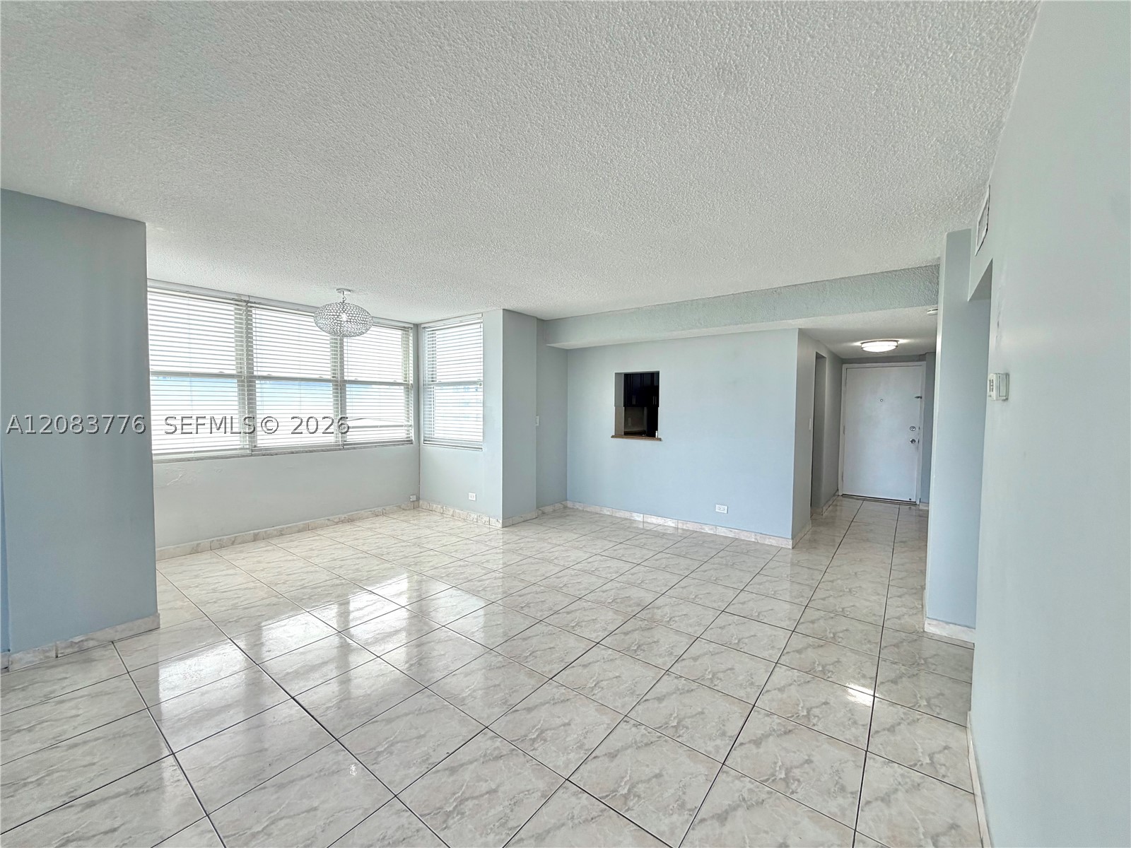 3660 NE 166th St #615, North Miami Beach FL 33160