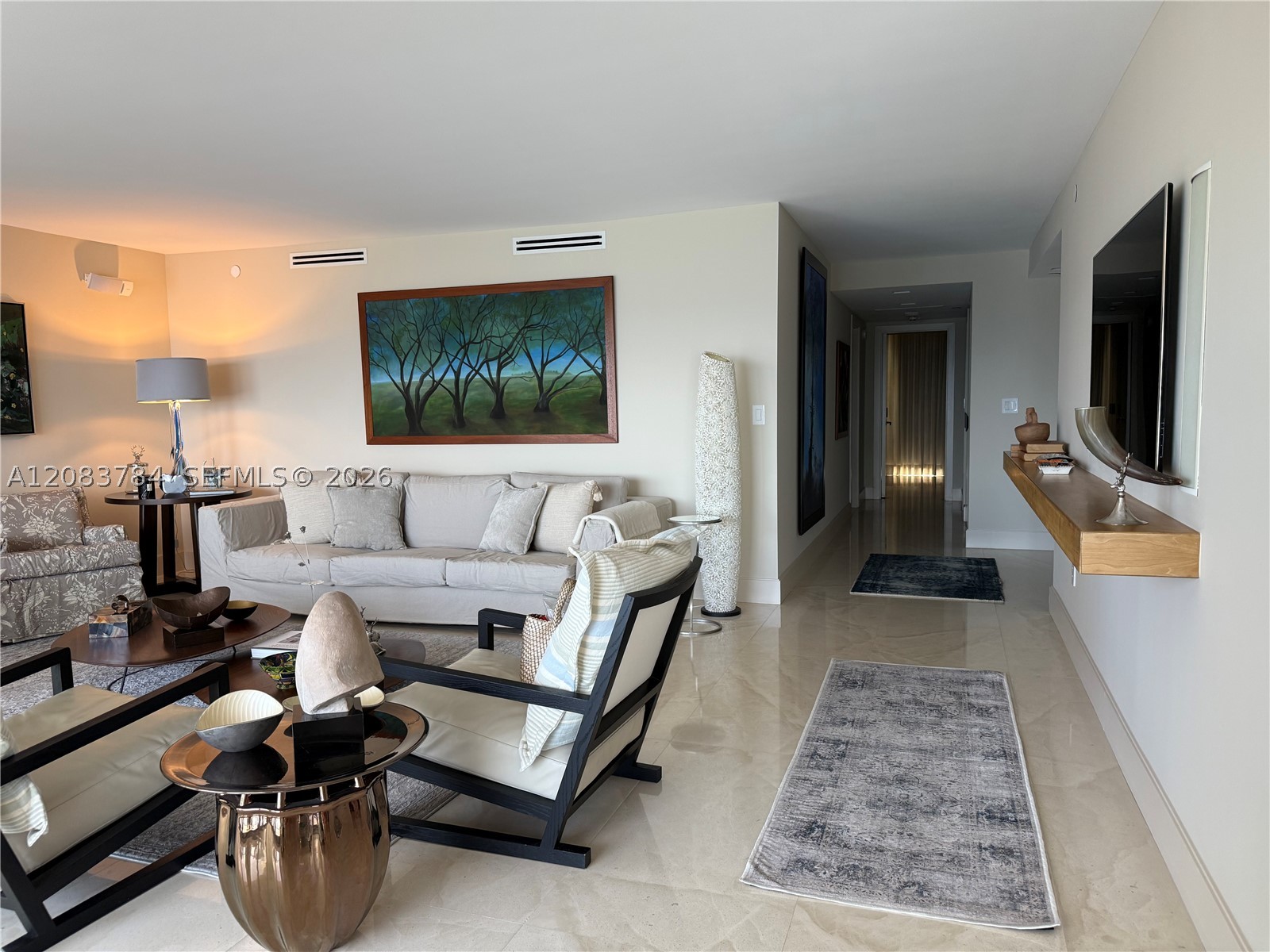 881 Ocean Dr #25E, Key Biscayne FL 33149