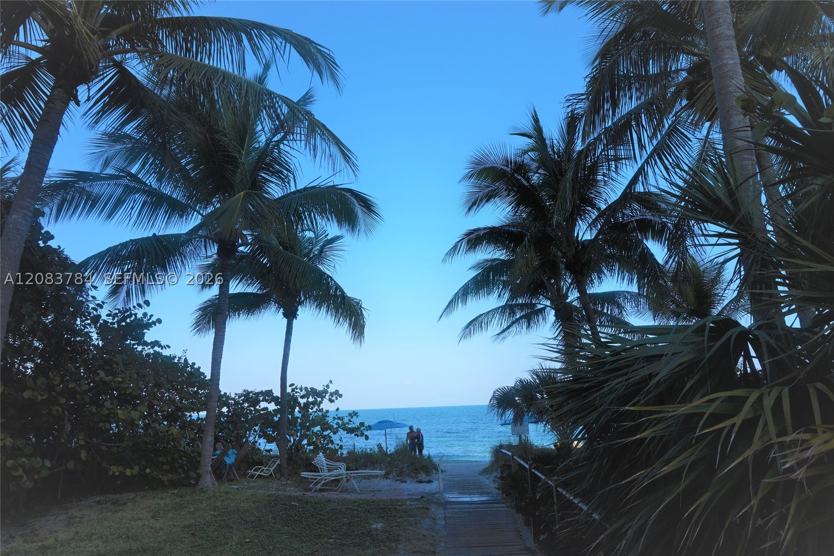 881 Ocean Dr #25E, Key Biscayne FL 33149