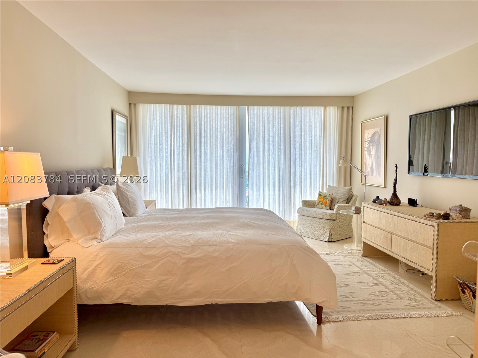 881 Ocean Dr #25E, Key Biscayne FL 33149