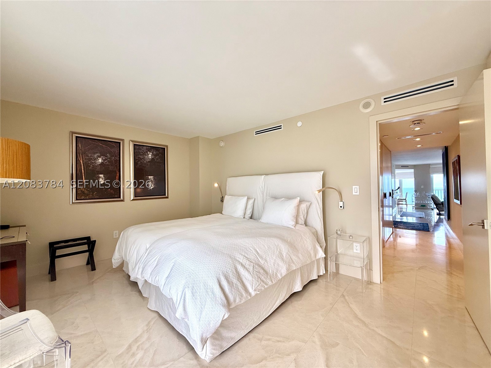 881 Ocean Dr #25E, Key Biscayne FL 33149