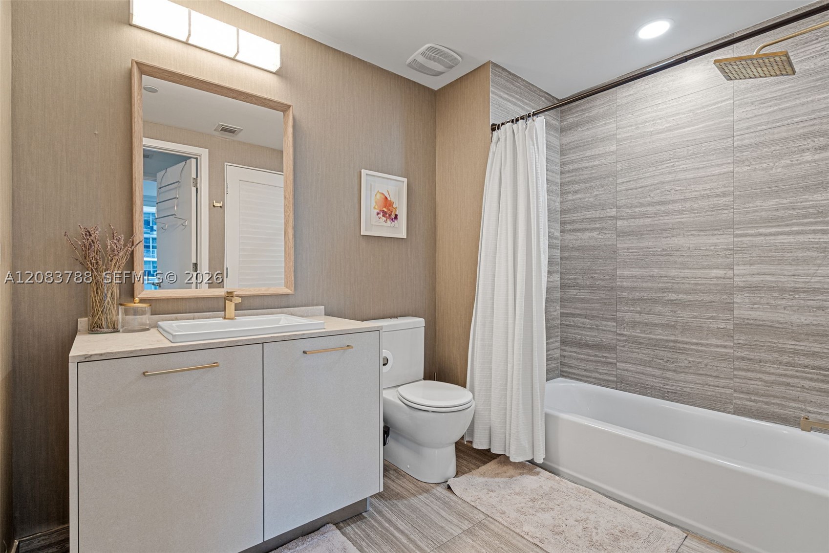 1010 Brickell Ave #4009, Miami FL 33131