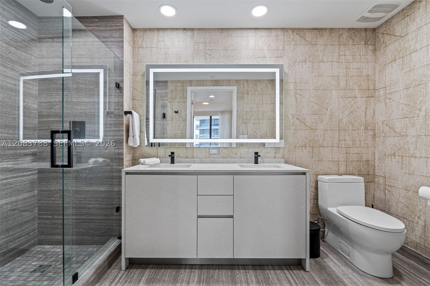 1010 Brickell Ave #4009, Miami FL 33131