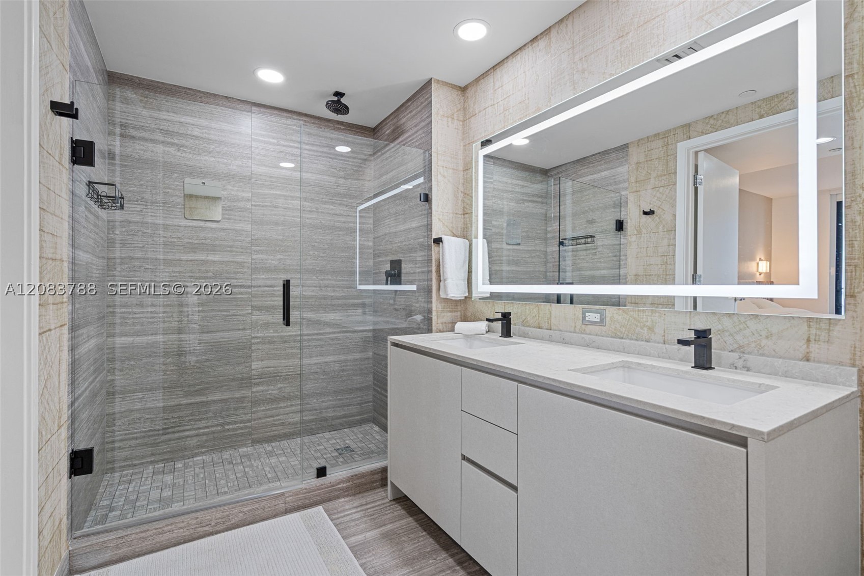 1010 Brickell Ave #4009, Miami FL 33131