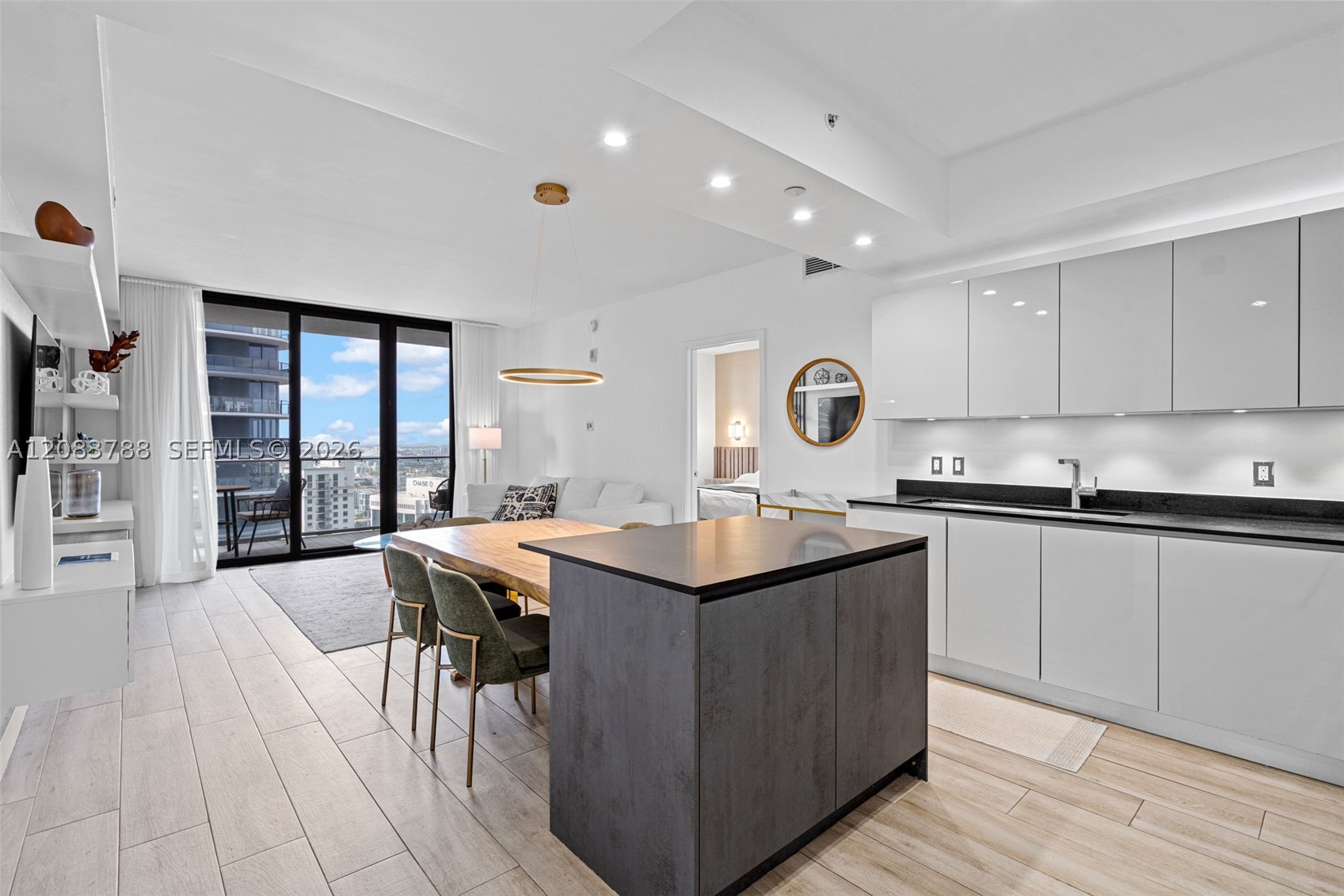 1010 Brickell Ave #4009, Miami FL 33131